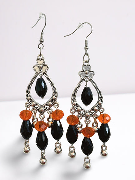 "Chandelier Noir & Ambre"